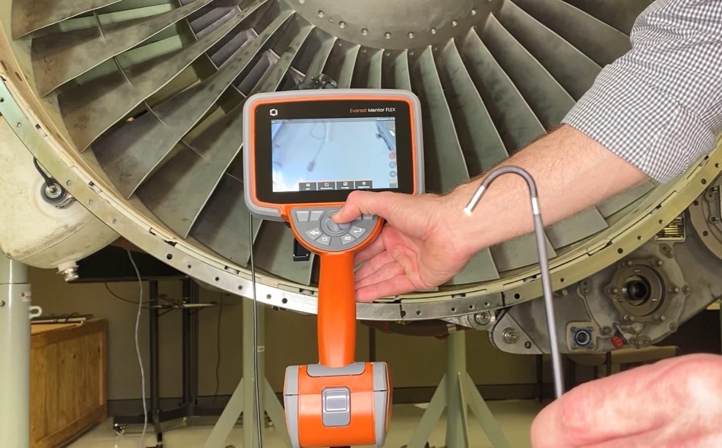 使用工業內窺鏡快速查找缺陷的核心:用好工業內窺鏡的導向功能